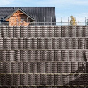 Technorattan Sichtschutzstreifen - Den Sommer ungestört genießen