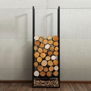 Brennholzregal Atos mit einem großzügigen Fassungsvermögen und einer robusten Konstruktion bietet dieses Regal nicht nur eine praktische Lagerlösung, sondern auch eine ästhetisch ansprechende Möglichkeit, Ihr Brennholz zu präsentieren.
